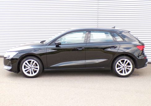 Audi A3, 2024 3
