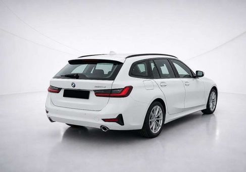 BMW 320, 2022