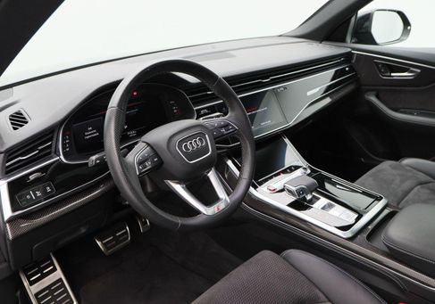 Audi SQ8, 2021