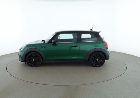 MINI, 2022
