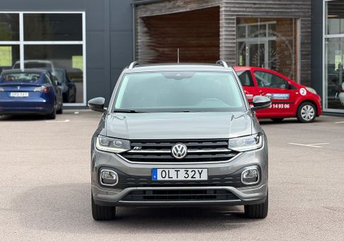 Volkswagen T-Cross, 2019