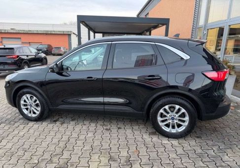 Ford Kuga, 2022