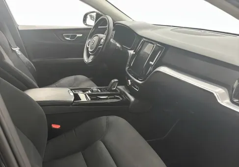 Volvo V60, 2020