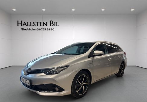 Toyota Auris Touring Sports, 2017