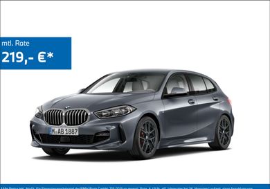 BMW 118, 2022
