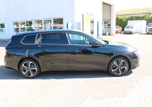 Opel Astra, 2025