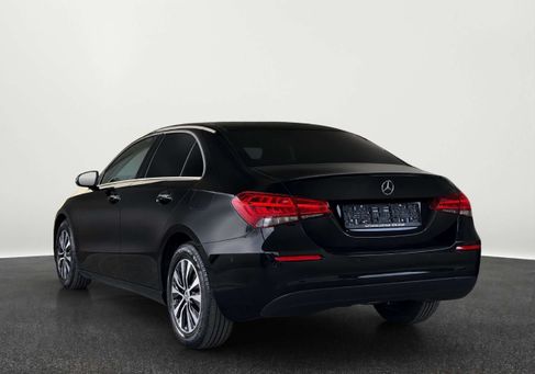 Mercedes-Benz A 180, 2021