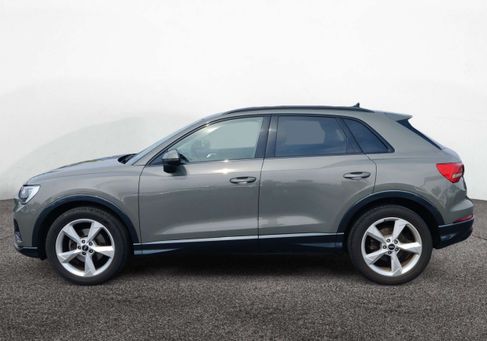 Audi Q3, 2022