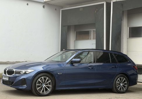 BMW 320, 2022