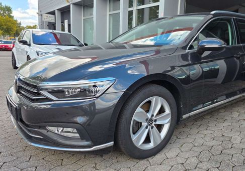 Volkswagen Passat Variant, 2023 3