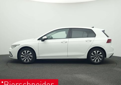 Volkswagen Golf, 2023 3