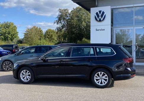 Volkswagen Passat Variant, 2023 3