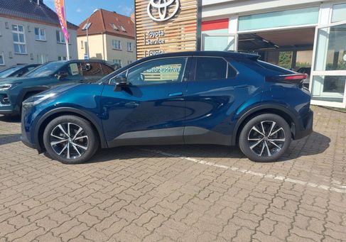 Toyota C-HR, 2024 3