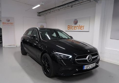 Mercedes-Benz C 300, 2023