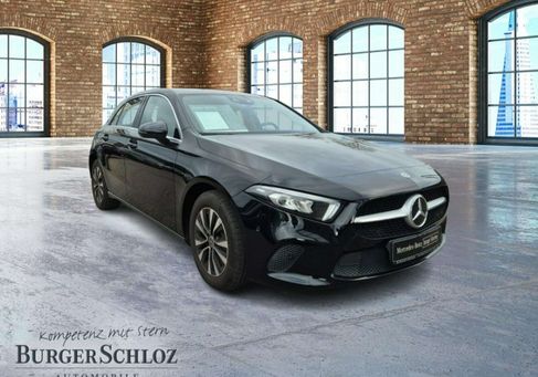 Mercedes-Benz A 180, 2021