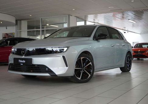 Opel Astra, 2022