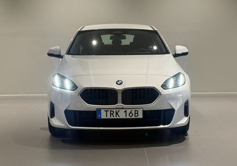 BMW 120, 2026 2