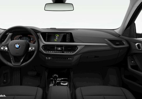 BMW 118, 2023 3