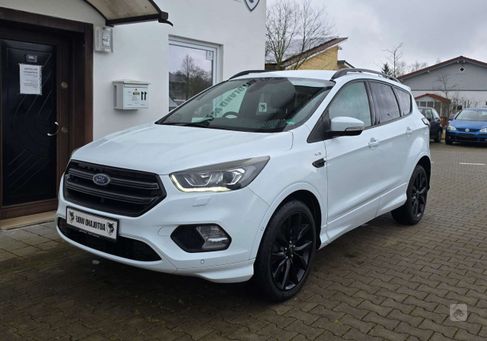 Ford Kuga, 2017