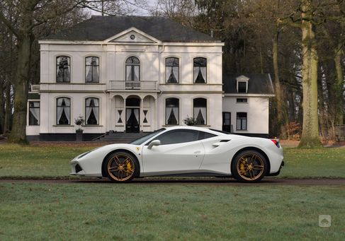 Ferrari 488 GTB, 2016