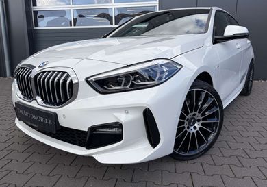 BMW 118, 2021