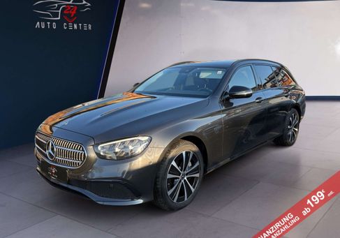 Mercedes-Benz E 300, 2021 3