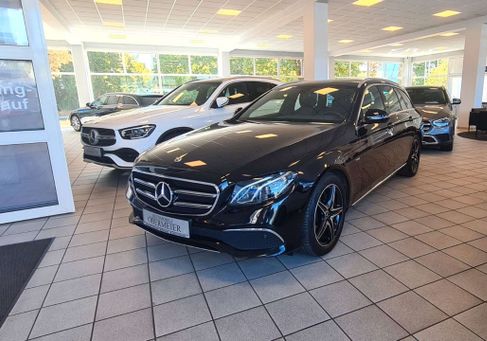 Mercedes-Benz E 220, 2019 3