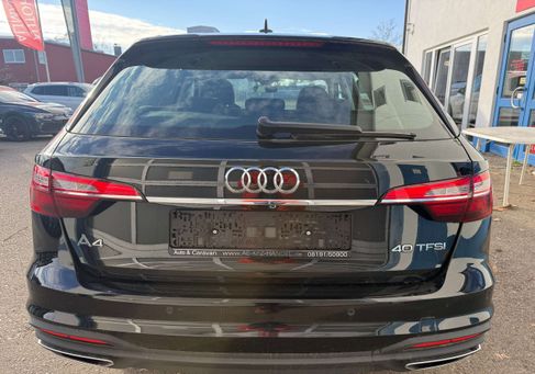 Audi A4, 2022