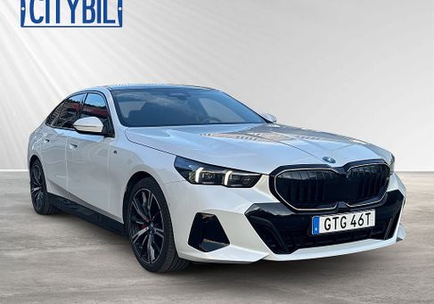 BMW 550, 2024