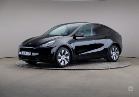 Tesla Model Y, 2021