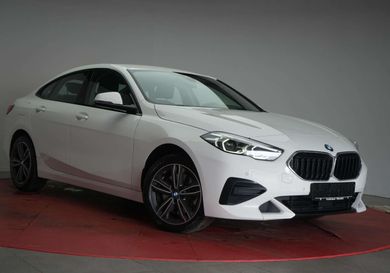 BMW 220, 2022