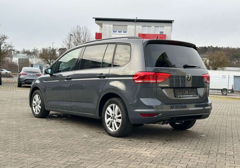 Volkswagen Touran, 2021