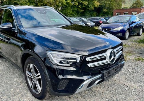 Mercedes-Benz GLC 220, 2019 3