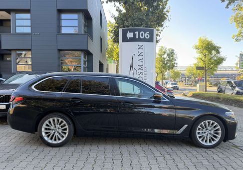 BMW 530, 2021 3