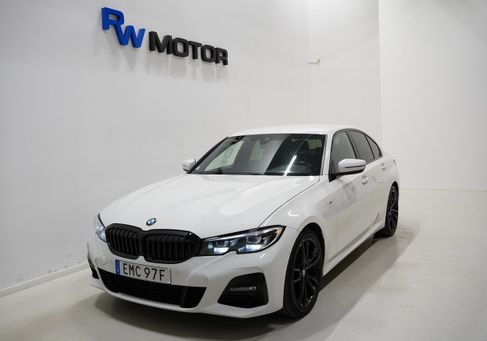 BMW 320, 2022