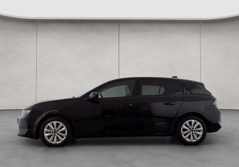 Opel Astra, 2024