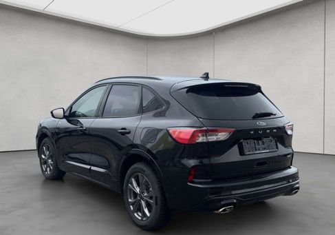 Ford Kuga, 2022