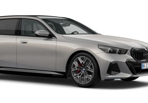 BMW 530, 2026