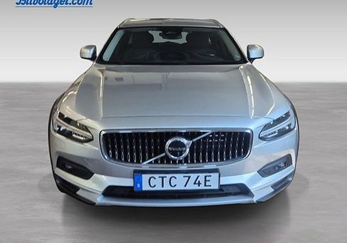 Volvo V90 Cross Country, 2022