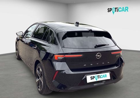 Opel Astra, 2022