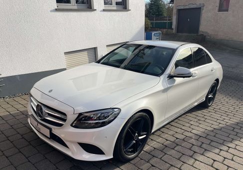 Mercedes-Benz C 300, 2020
