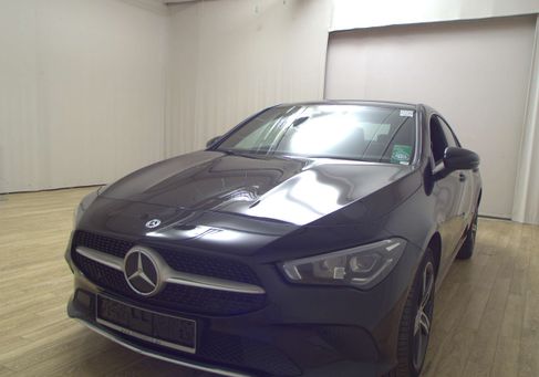 Mercedes-Benz CLA 250, 2022