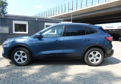 Ford Kuga, 2021