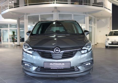 Opel Zafira, 2018