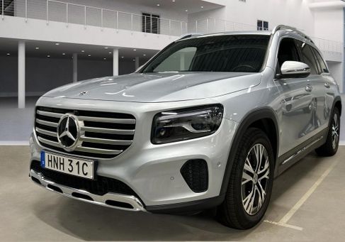 Mercedes-Benz, 2025 2