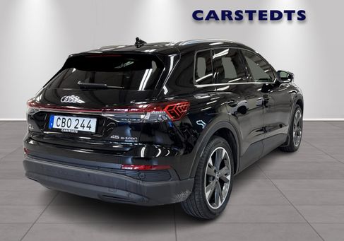Audi Q4, 2023 3