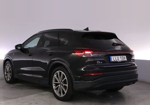 Audi Q4, 2023 3
