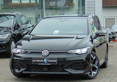 Volkswagen Golf, 2025