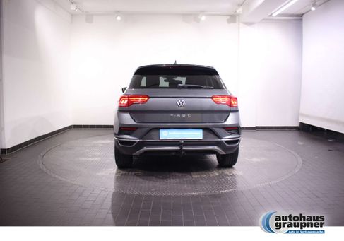 Volkswagen T-Roc, 2019