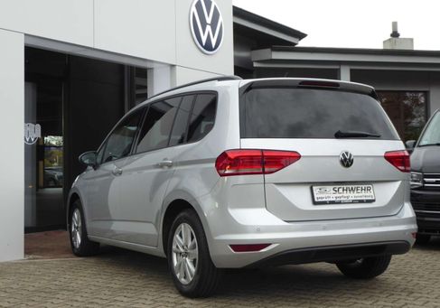 Volkswagen Touran, 2022